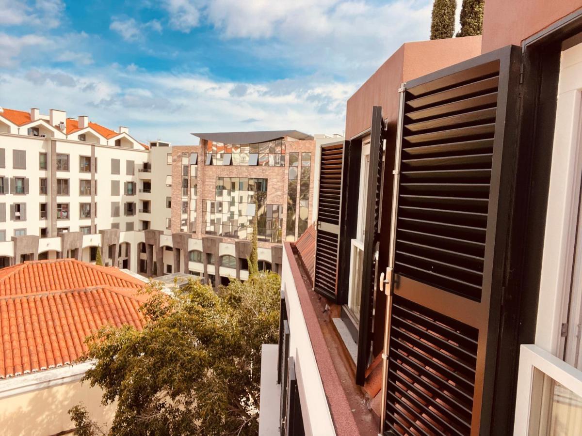 Living Funchal Executive Leilighet Eksteriør bilde